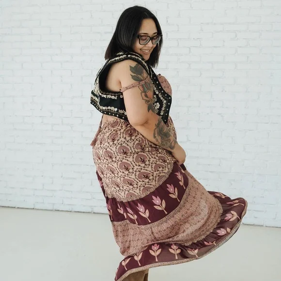 SPELL Château Quilted Strappy Maxi Dress - 3XL - Picture 3 of 17